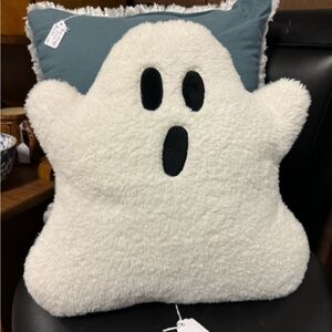 Ghost pillow